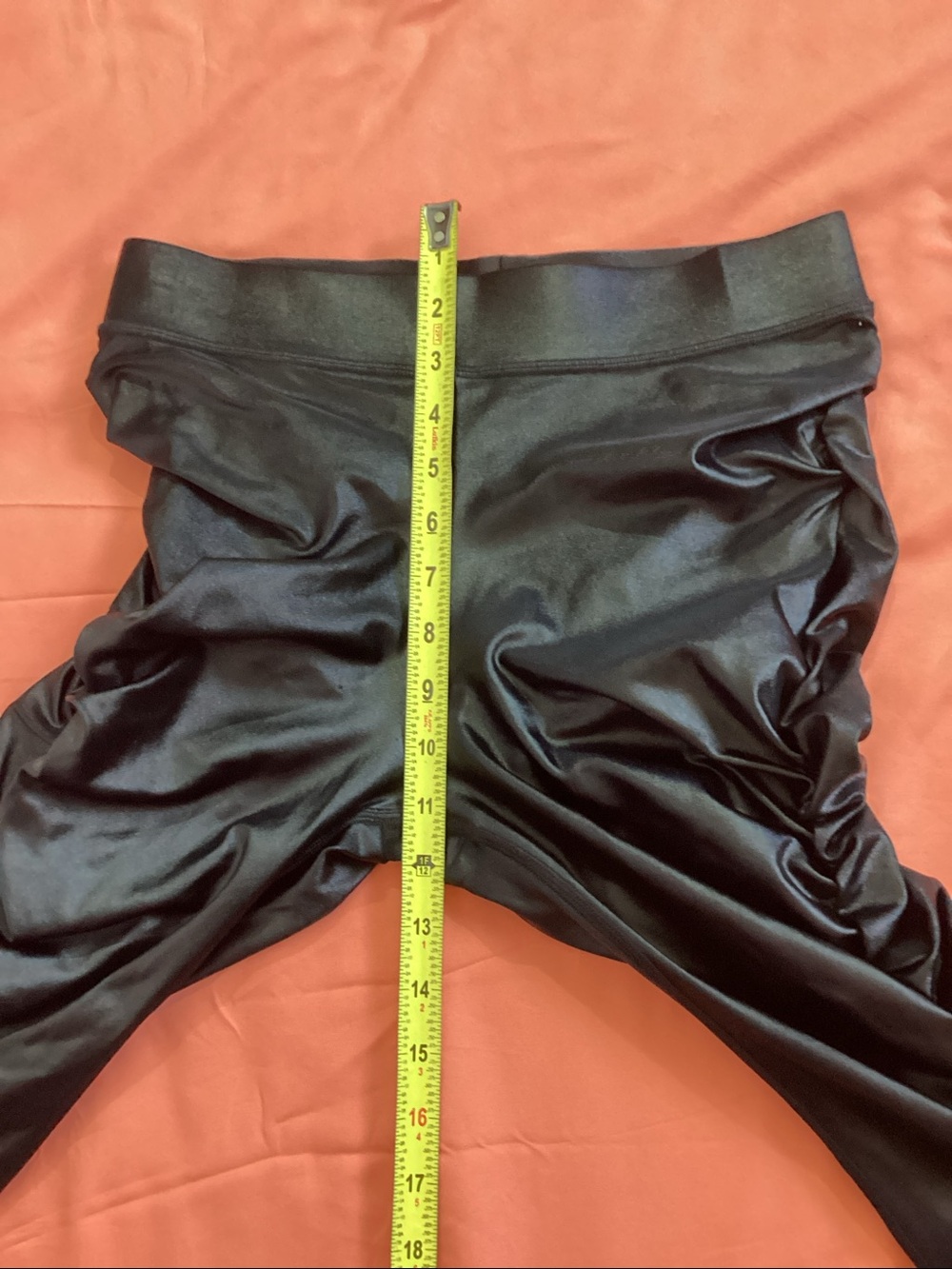Alo Black Ruched Satin Leggings - - Picture 12 of 12